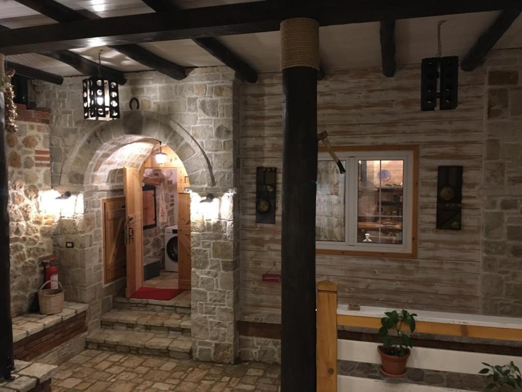 Rahoni Park & Suites Dhërmi エクステリア 写真